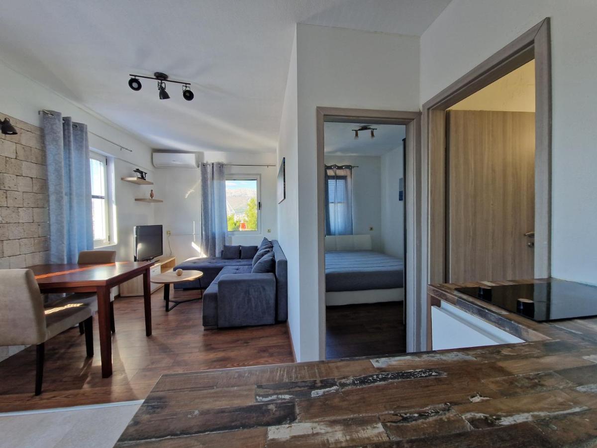 Urban Solo Suites Split Exteriör bild